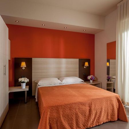 Hotel Aurora Mare Ρίμινι Εξωτερικό φωτογραφία